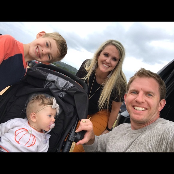 Meet your Posher, Brittany - Picture 1 of 1